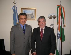 Reunion del  Sr. Gobernador de la Provincia de Chubut Dn. Mario Das Neves con el Consul General Hon. de India Dr Sergio Lais-Suarez